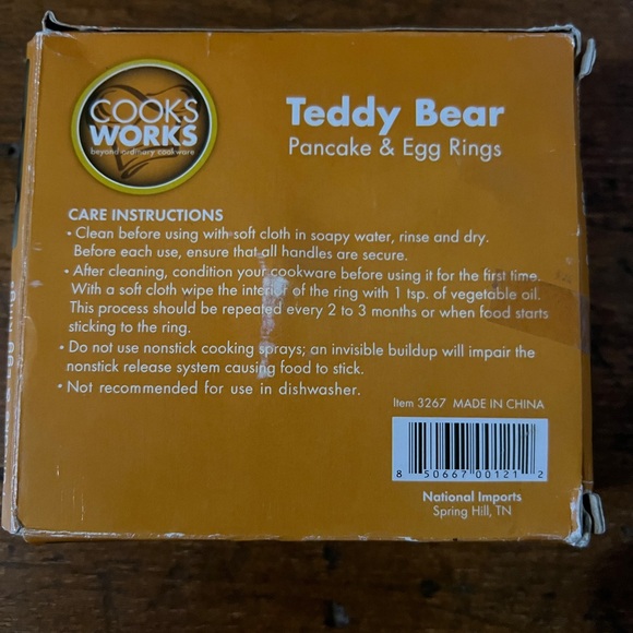 Cast Iron Black Bear Pancake Pan and Pink French Toast Stamp Breakfast Lot - Picture 13 of 14